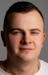 Леонид Поляков