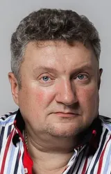 Олег Комаров